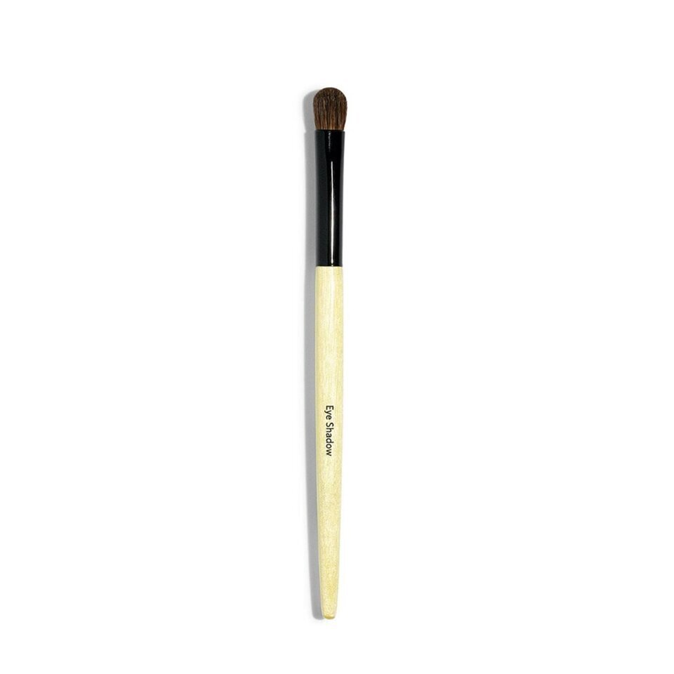bobbi-brown-eyeshadow-brush-240613014851