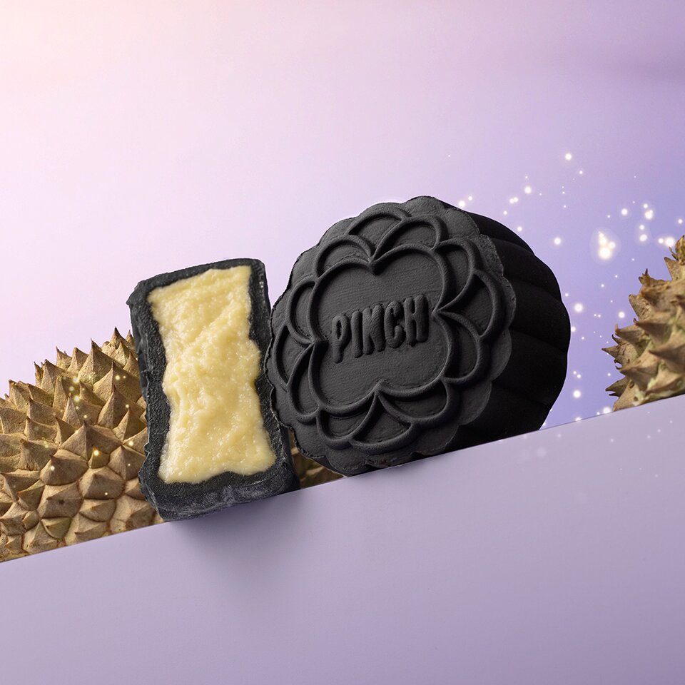 box-of-4-durian-snowskin-mooncake-260722100453