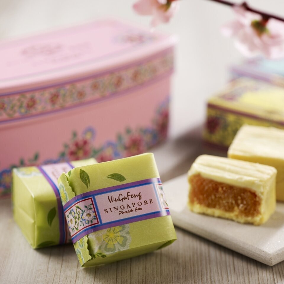 peranakan-pineapple-cakes-6-pcsbox-260519061020