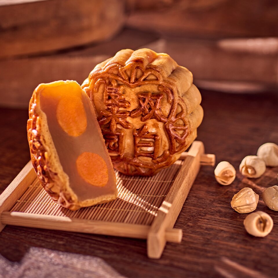 white-lotus-seed-paste-with-double-yolks-4pcs-260721121206